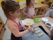 Pečeme ve školce - od zrníčka po rohlík